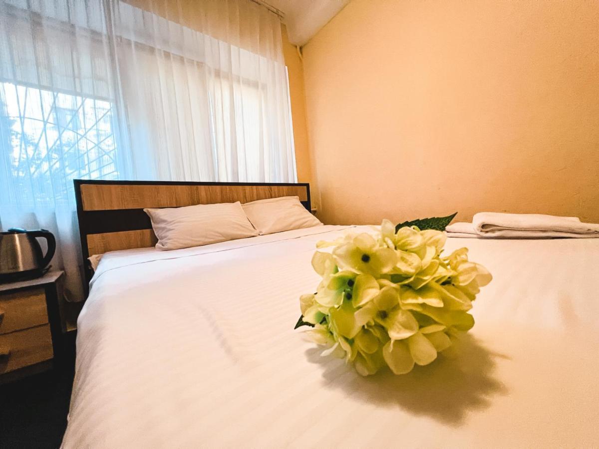 Guest House Near Railway Station Київ Екстер'єр фото